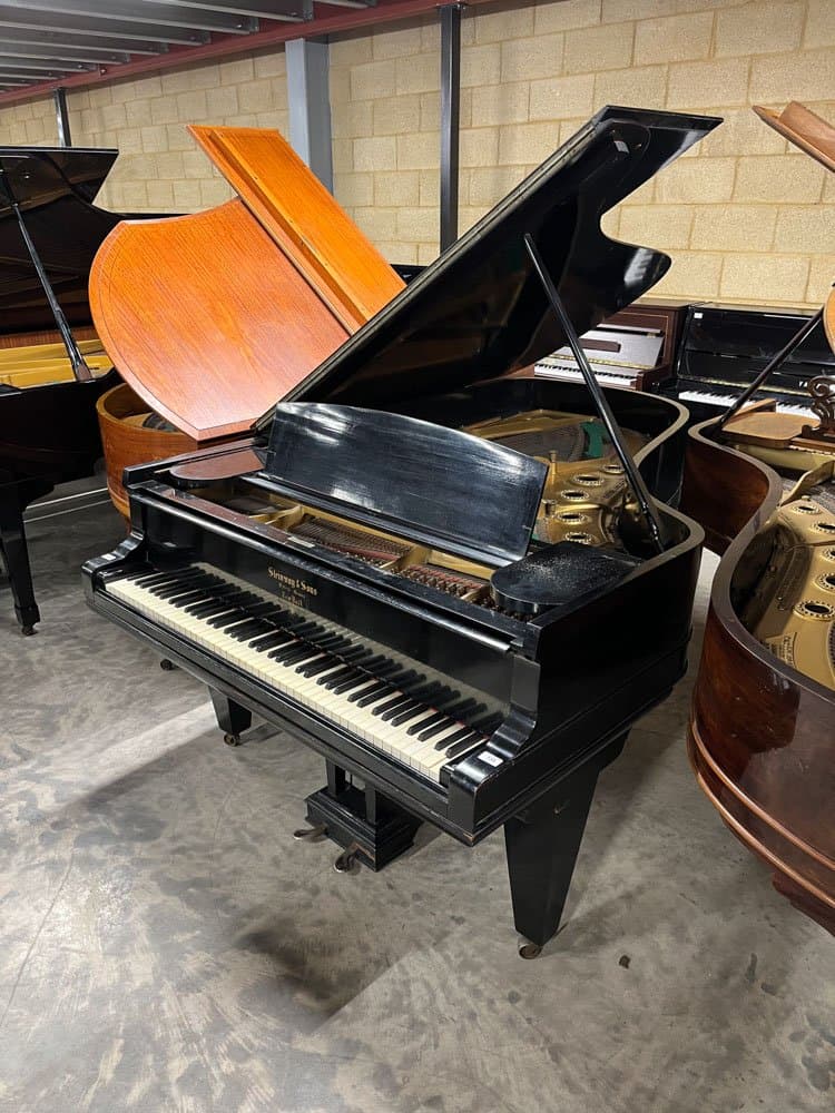 Steinway staande piano