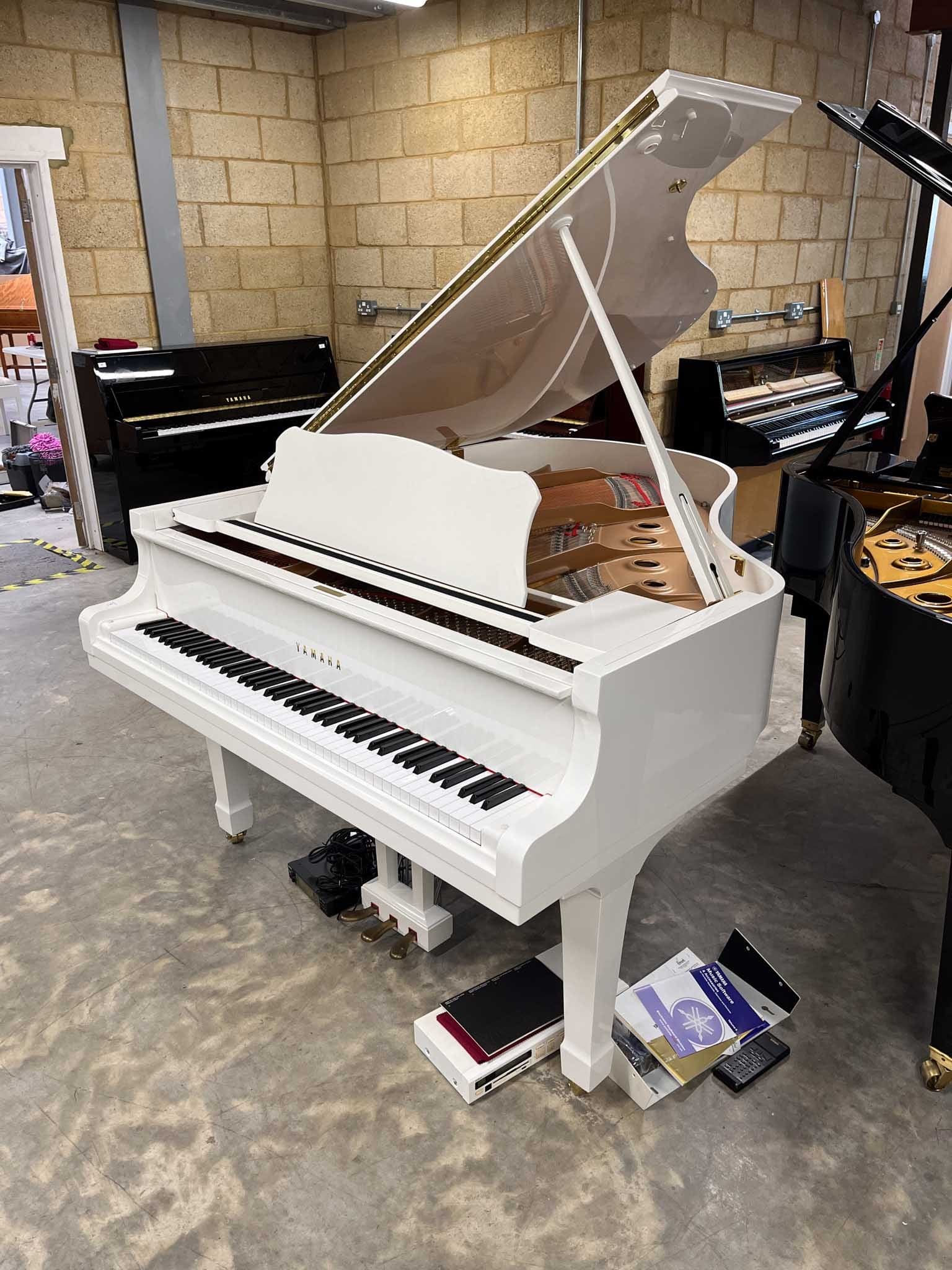 Yamaha staande piano