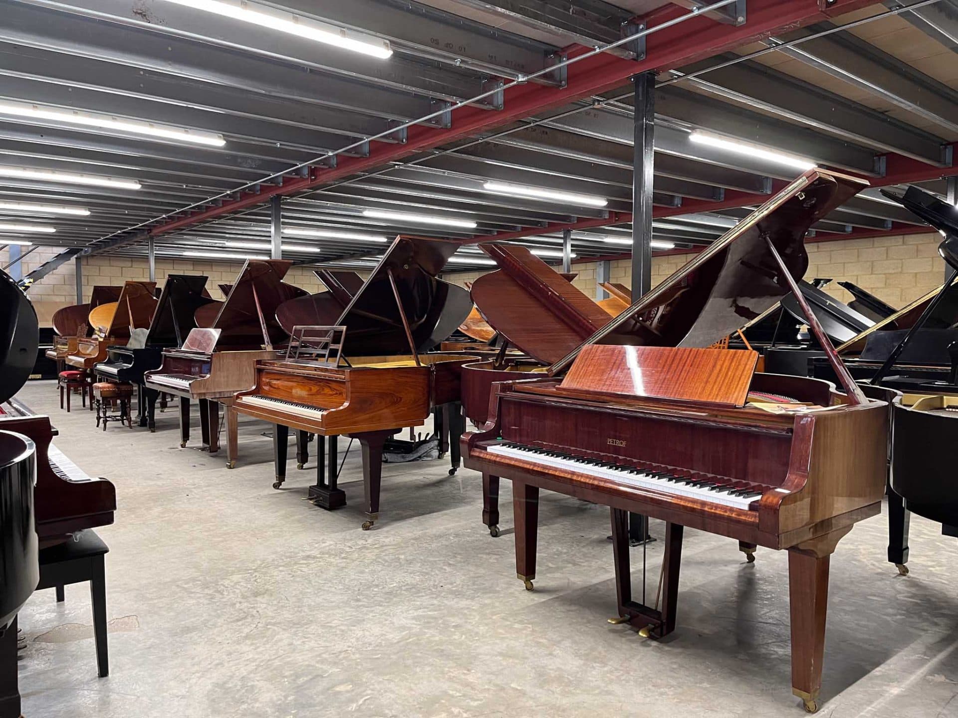 Pianoveilingen: betaalbare piano's voor elk budget en elk niveau.