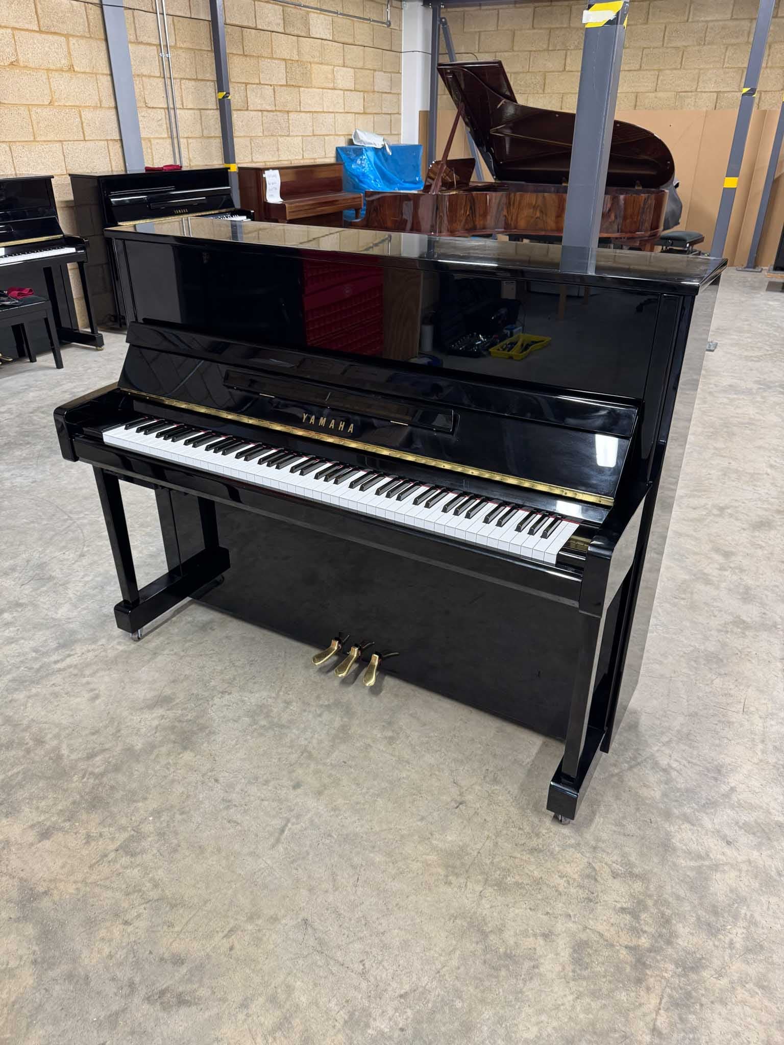 Yamaha staande piano