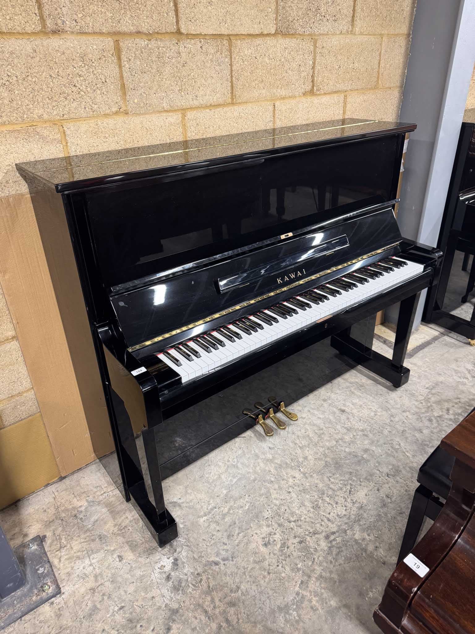 Kawai staande piano