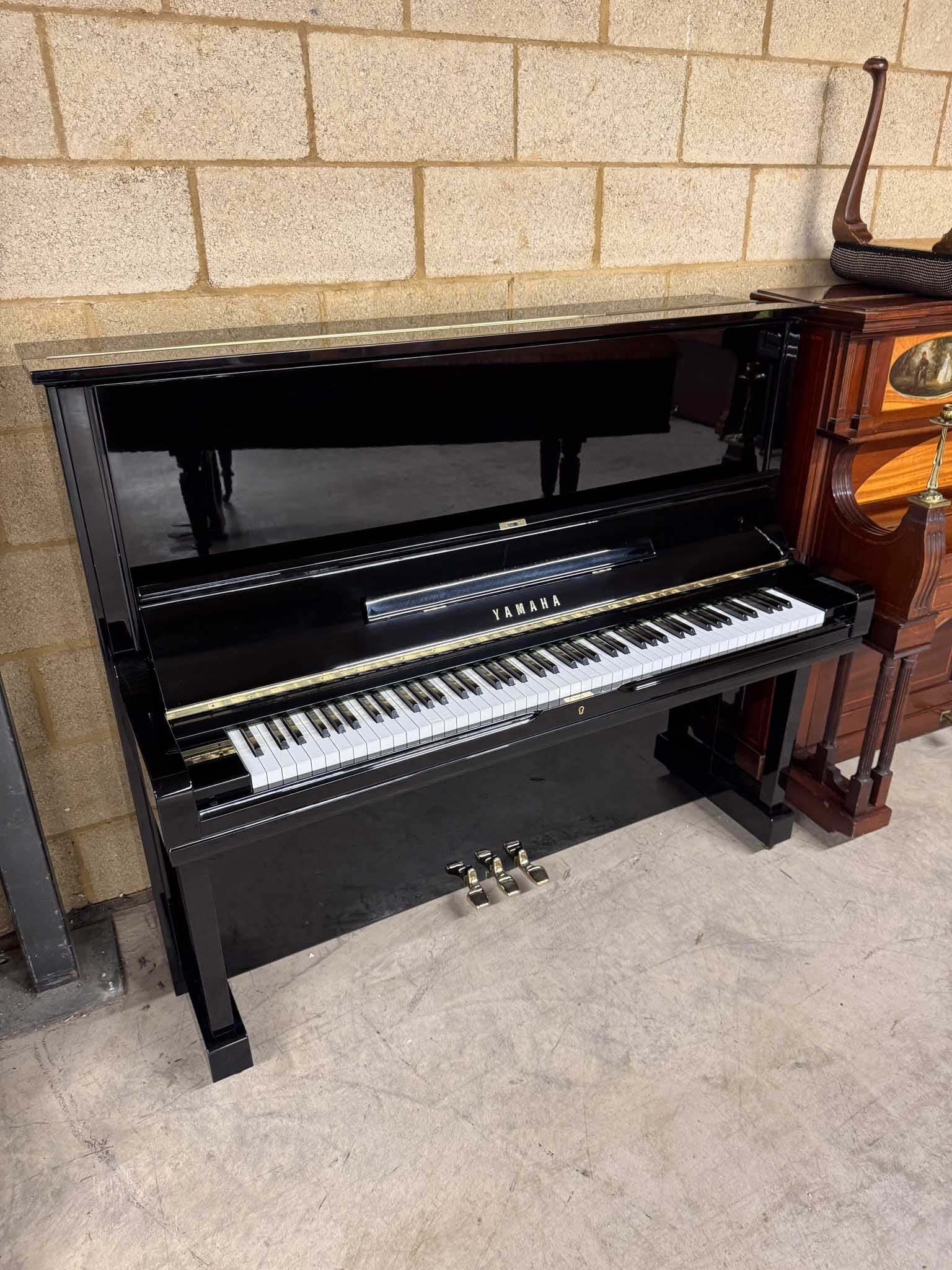 Yamaha staande piano